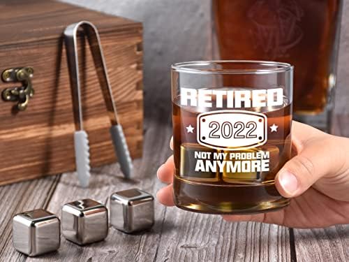 Erkekler için 2022 Emeklilik Hediyeleri, Komik Emekli 2022 Artık Benim Sorunum Değil Viski Bardağı Ahşap Hediye Kutulu Set, Patron,